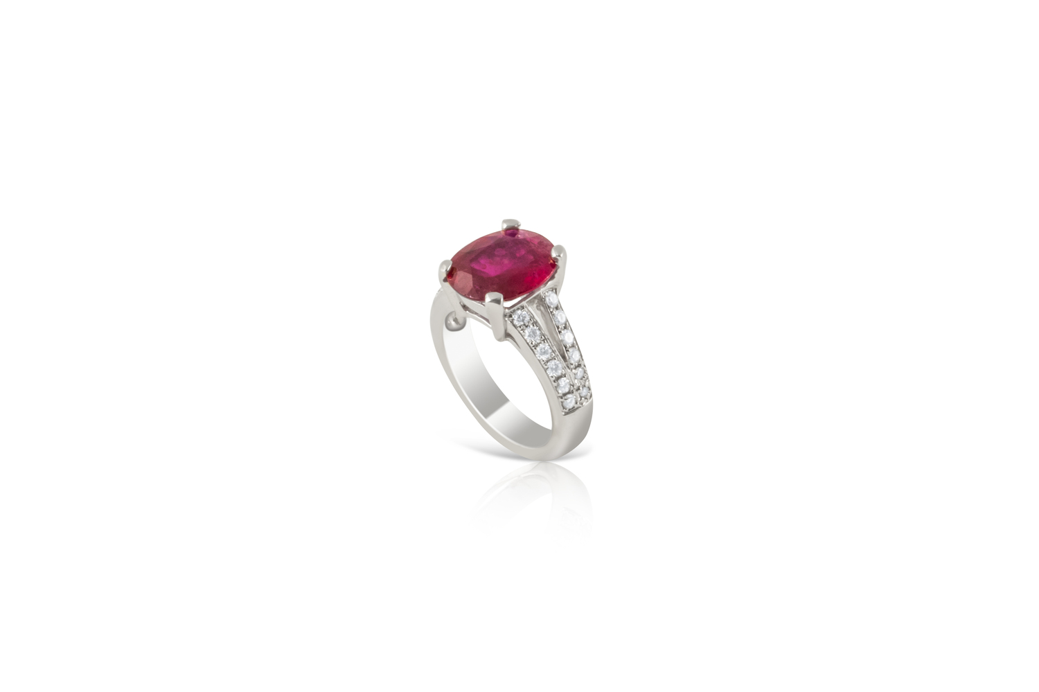 OVAL RUBY RING - THE COLLECTION - NEW YORK